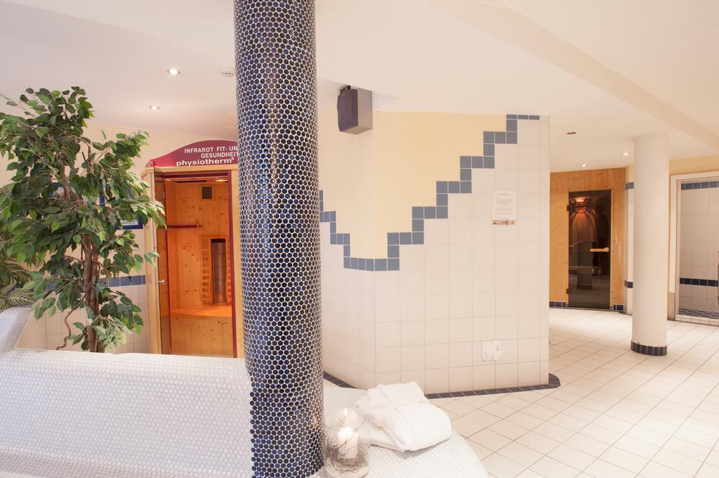 Hotel Alpenfriede Jerzens Bagian luar foto
